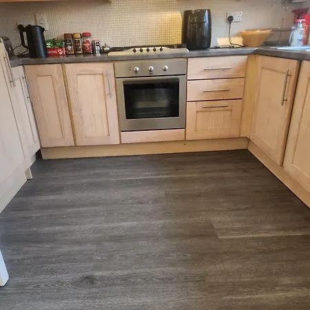 4 Cosy Bedrooms Near Airport & 7people منزل للإقامة دبلن