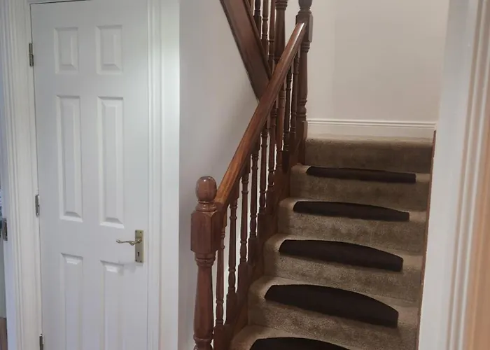 Homestay 4 Cosy Bedrooms Near Airport & 7people Dublin